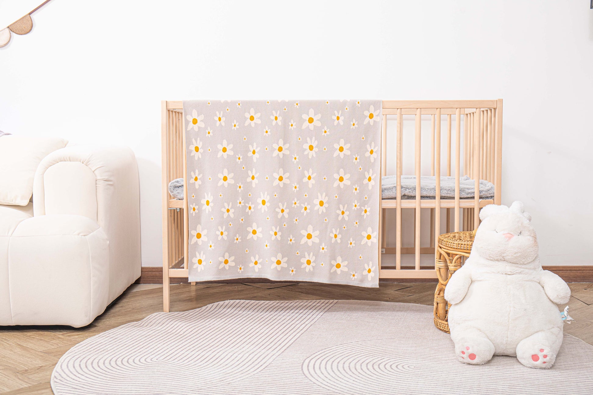 KNITTED FLORAL BABY BLANKET; 100% Organic Cotton; Jacquard Baby Blanket made from GOTS-certified organic cotton; 'FLORAL' Jacquard pattern; Rib finish at edges; 92cm x 72cm