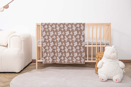 KNITTED SPOTS BABY BLANKET - CHOCO; 100% Organic Cotton; Jacquard Baby Blanket made from GOTS-certified organic cotton; 'CHOCO SPOTS' Jacquard pattern; Rib finish at edges; 92cm x 72cm