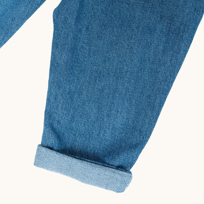 EVERYDAY DENIM JEANS; 100% Organic Cotton; Soft stretch denim with mock zip fly; Five-pocket style; Adjustable elasticated waist with belt loops; Folded cuffs allow for adjustable length of jeans.