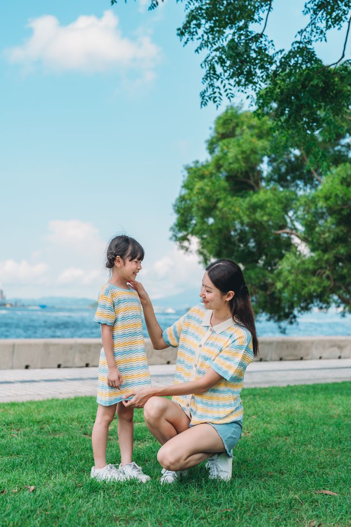 KNITTED WAVY SUMMER DRESS WITH SHORT-SLEEVED SHIRT TWINNING BUNDLE - Petit Smiles
