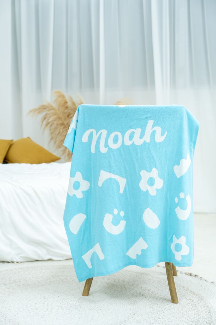 Noah: Blanket for Babies and Kids - Petit Smiles