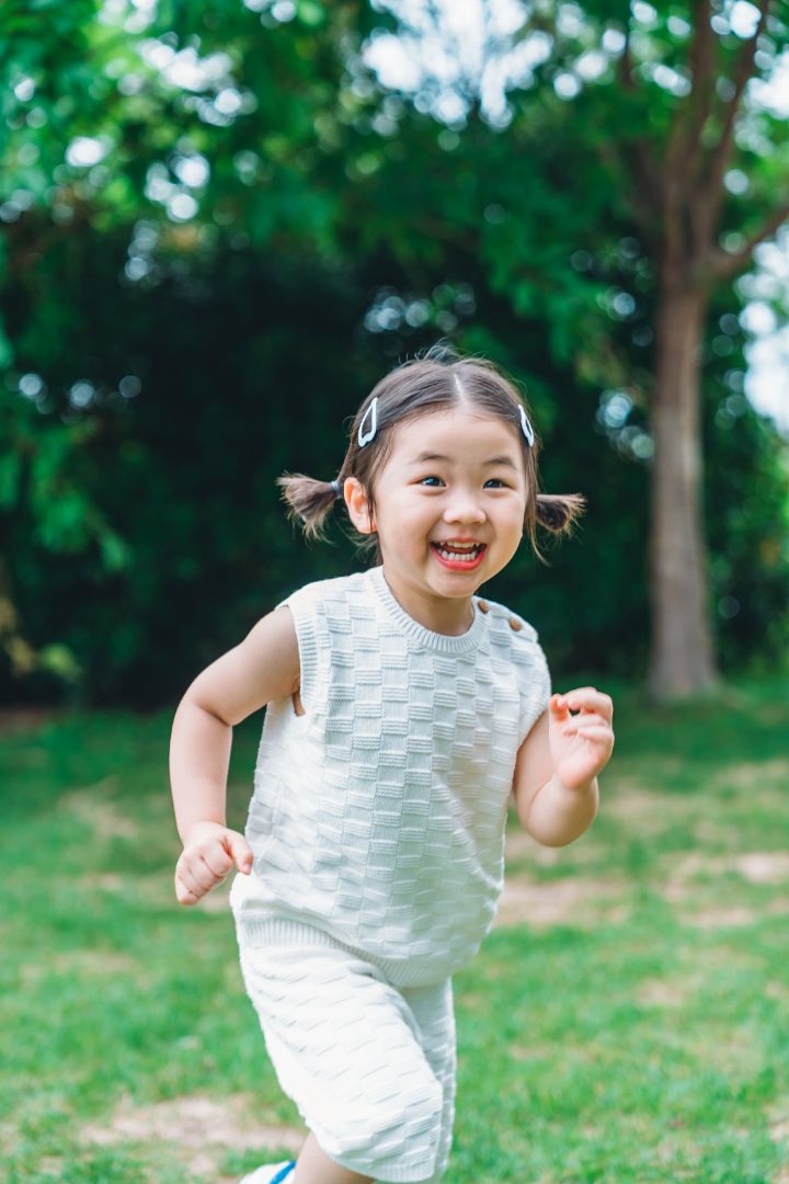 KNITTED BUTTONED WAISTCOAT - CREAM - Petit Smiles