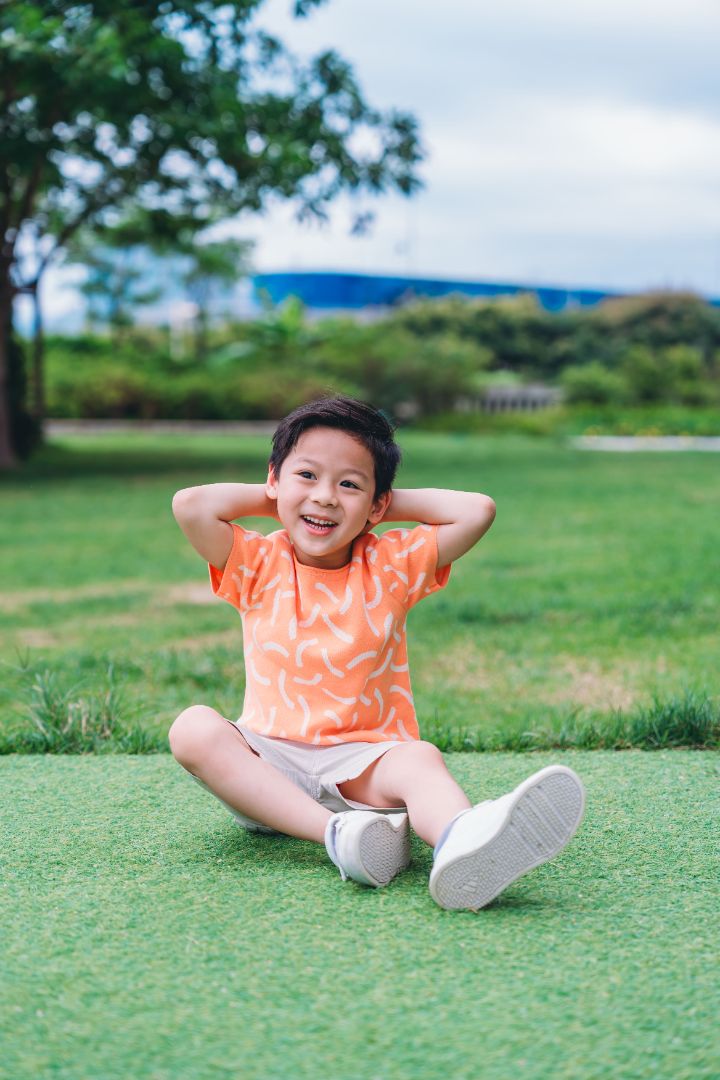 KNITTED BRUSH ORGANIC TEE – CORAL/CREAM - Petit Smiles