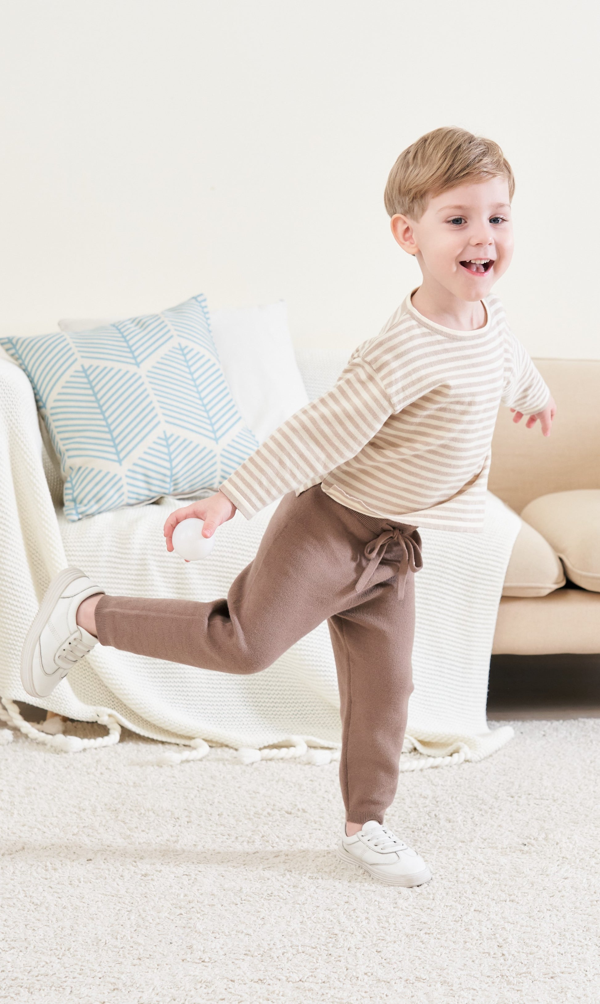 ORGANIC STRIPE PULL OVER - BEIGE & CREAM - Petit Smiles