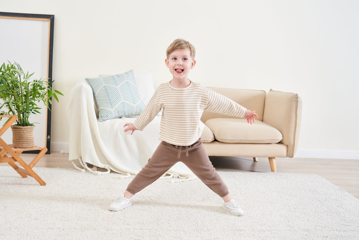 ORGANIC STRIPE PULL OVER - BEIGE & CREAM - Petit Smiles