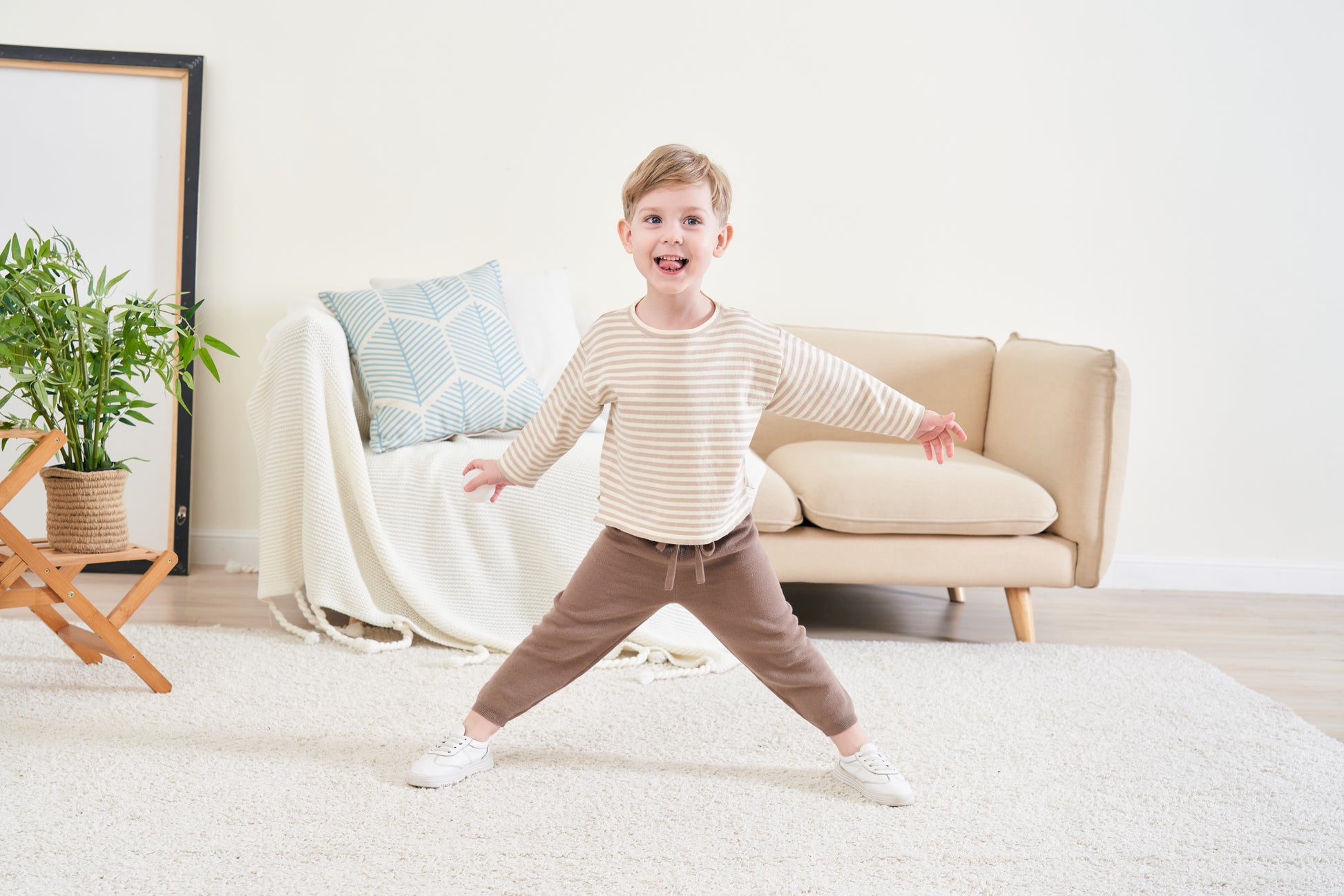 ORGANIC STRIPE PULL OVER - BEIGE & CREAM - Petit Smiles
