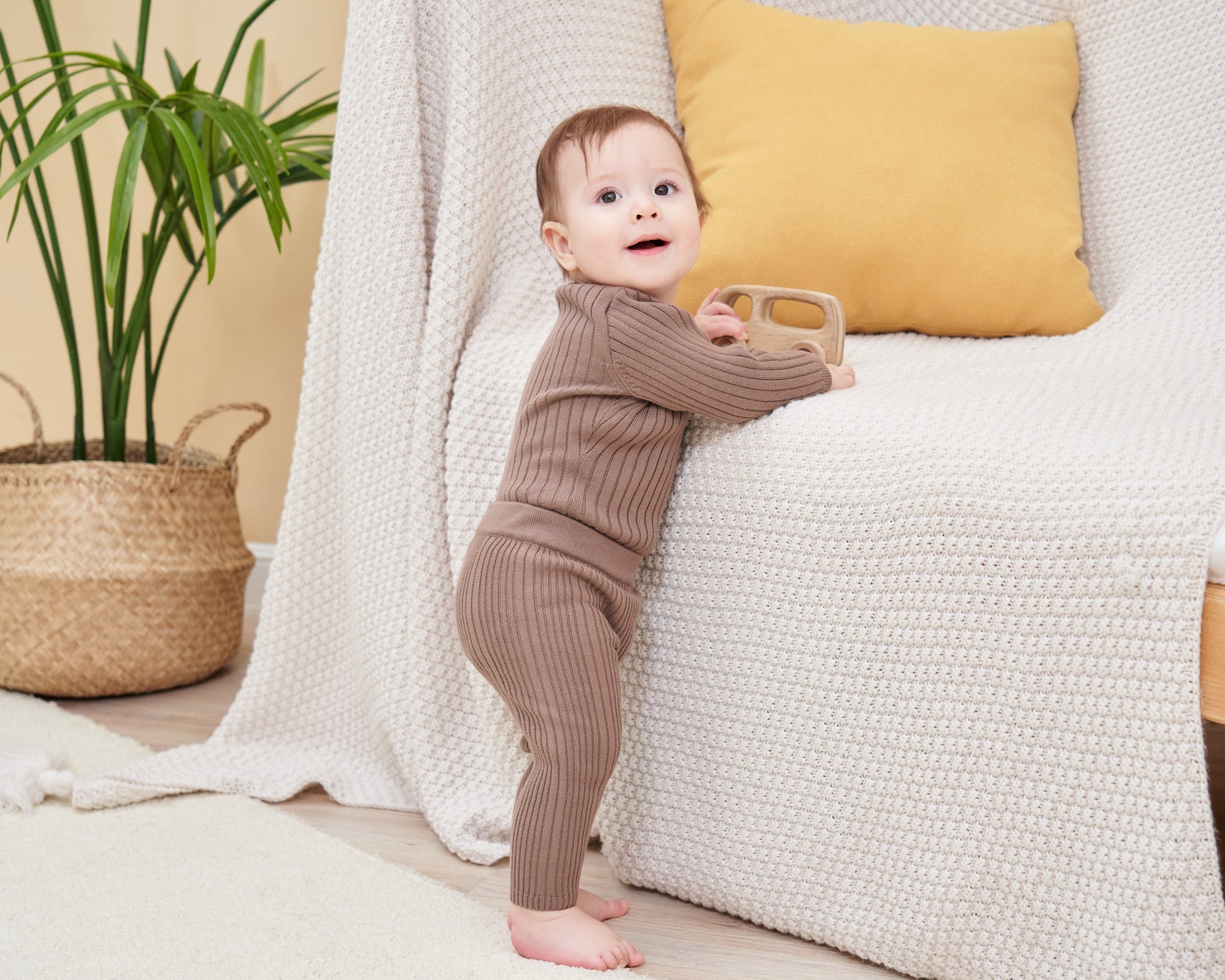 ORGANIC RIB ESSENTIAL BODYSUIT WITH LEGGING - CHOCO - Petit Smiles