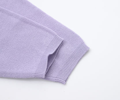 KNITTED SPOTS PULL OVER WITH PANT - TARO; 100% Organic Cotton; Jacquard Pull Over made from GOTS-certified organic cotton; 'Taro Spots' Jacquard pattern; Rib finish at neck, cuffs and hem; Dropped shoulder; Relaxed fit.